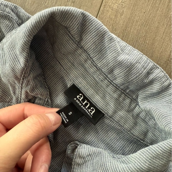 A.n.a. Chambray Striped Button Down Tunic Top - Picture 4 of 5